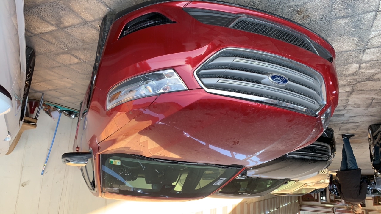 Ford Taurus